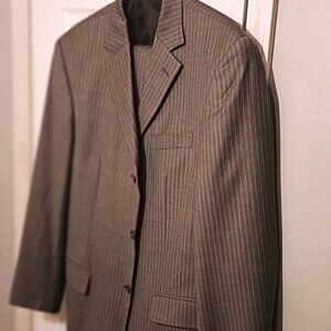 Bachrach Men 2 Piece Tan Pinestrip Suit   40L